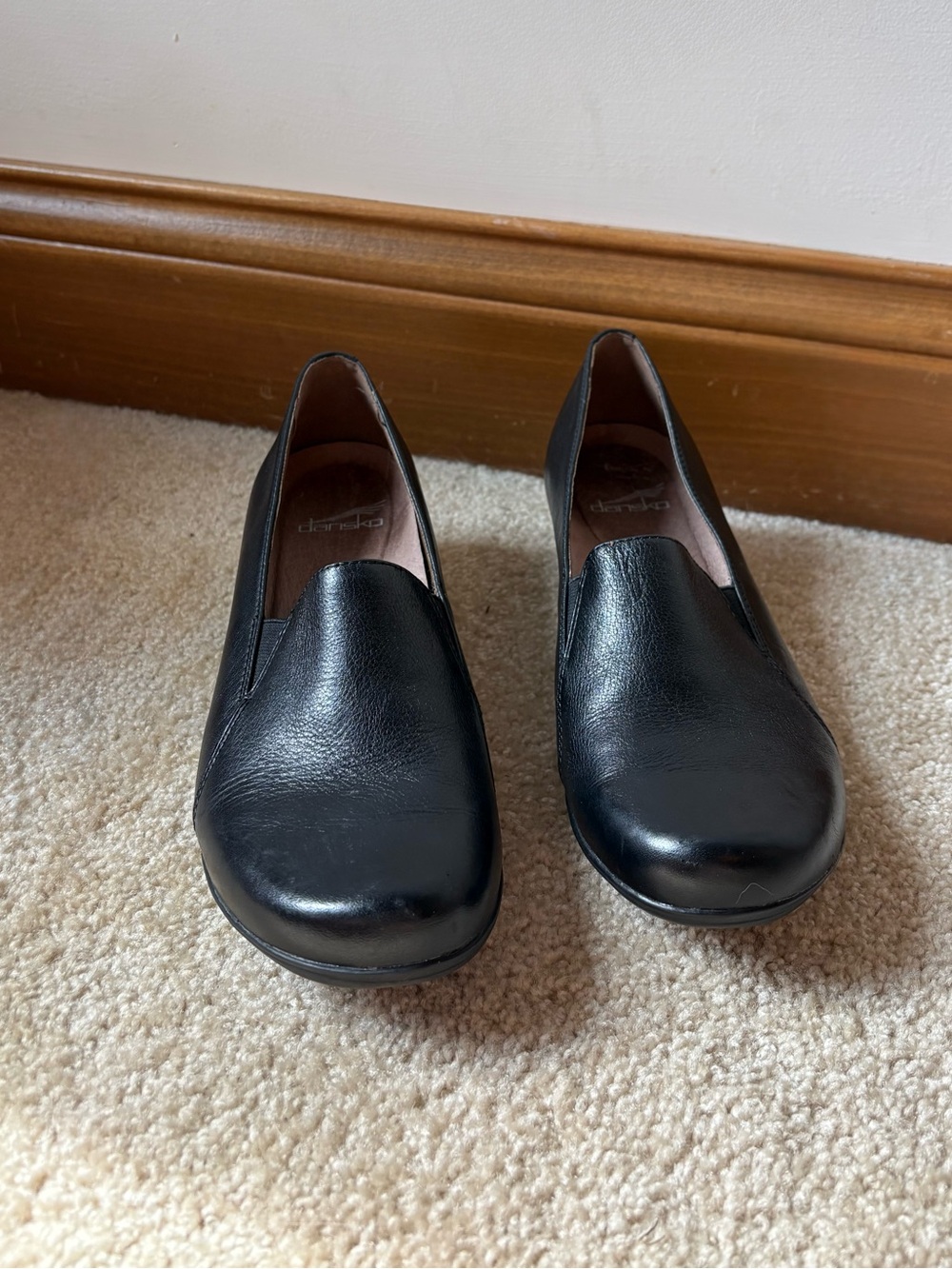 Dansko Farah black leather shoes